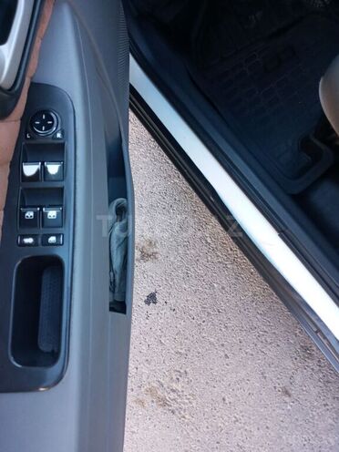 LADA (VAZ) Priora 2012, 215,400 km - 1.6 л - Salyan