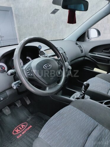 Kia Ceed 2009, 210,000 km - 1.4 л - Bakı