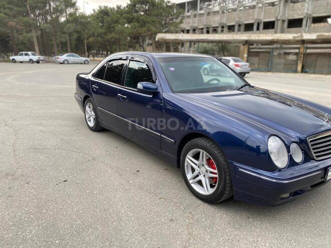 Mercedes E 220 2000, 355,555 km - 2.2 l - Sumqayıt