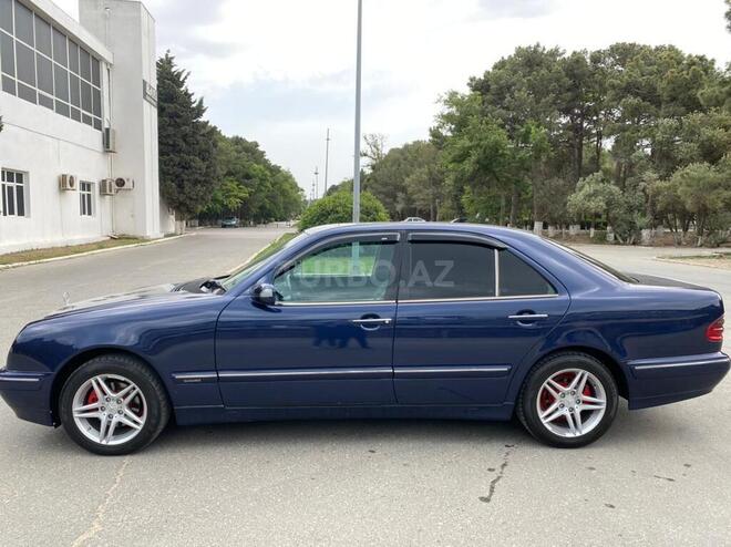 Mercedes E 220 2000, 355,555 km - 2.2 l - Sumqayıt