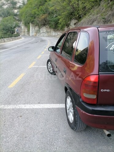 Opel Vita 1998, 350,000 km - 1.4 л - Quba