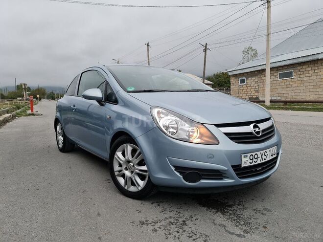 Opel Corsa 2008, 210,000 km - 1.4 л - Şəki