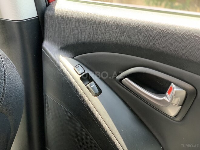 Hyundai ix35 2011, 145,000 km - 2.0 л - Bakı