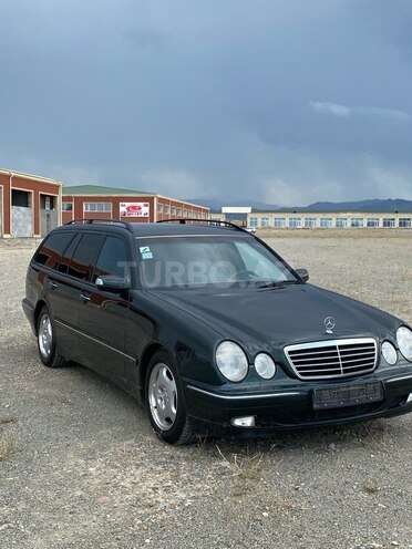 Mercedes E 240 1999, 238,000 km - 2.4 l - Gəncə