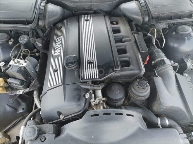 BMW 525 2002, 378,455 km - 2.5 л - Bakı