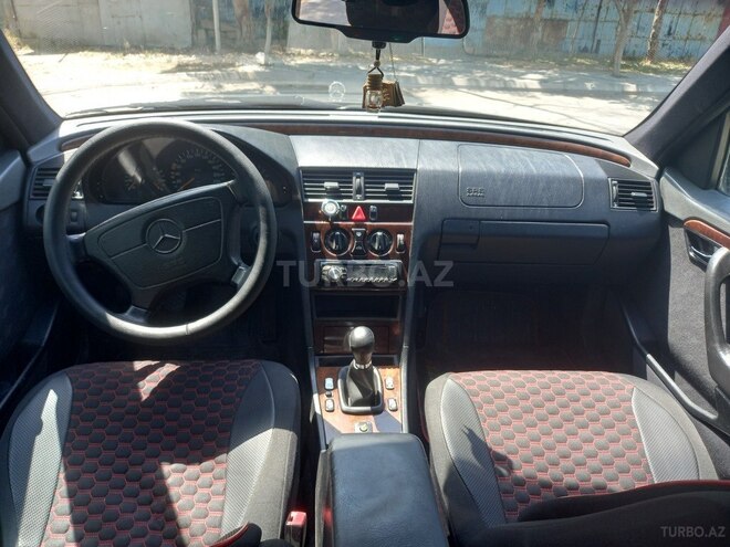 Mercedes C 180 1997, 397,000 km - 1.8 l - Sumqayıt