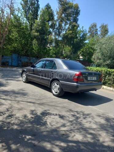 Mercedes C 180 1997, 397,000 km - 1.8 l - Sumqayıt