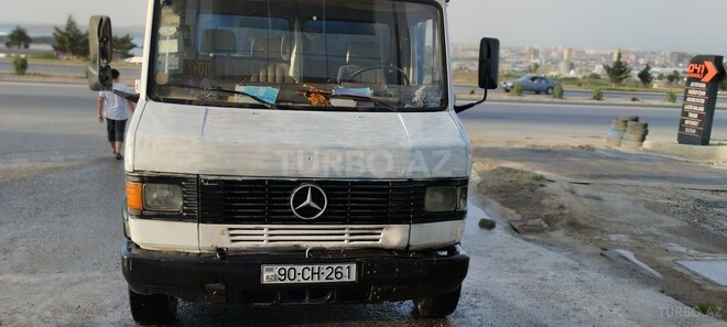 Mercedes 709 D 1991, 580,000 km - 4.0 l - Bakı
