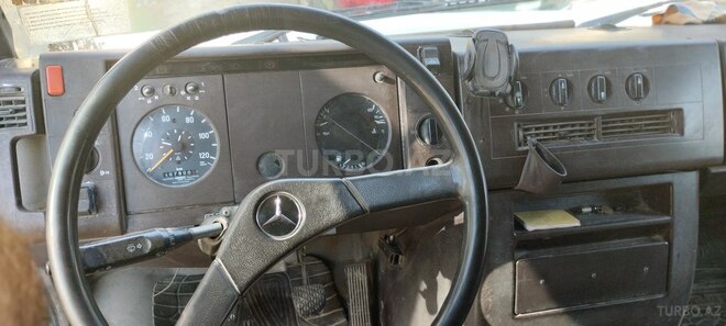 Mercedes 709 D 1991, 580,000 km - 4.0 l - Bakı