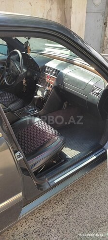 Mercedes C 220 1994, 500,000 km - 2.2 l - Bakı