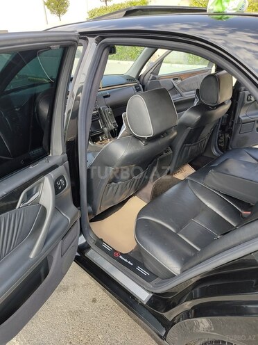 Mercedes E 320 2000, 282,000 km - 3.2 l - Bakı