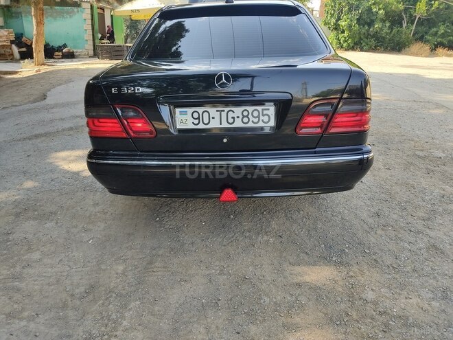 Mercedes E 320 2000, 282,000 km - 3.2 l - Bakı