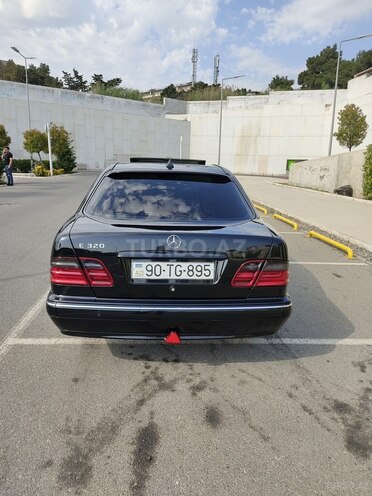 Mercedes E 320 2000, 282,000 km - 3.2 l - Bakı