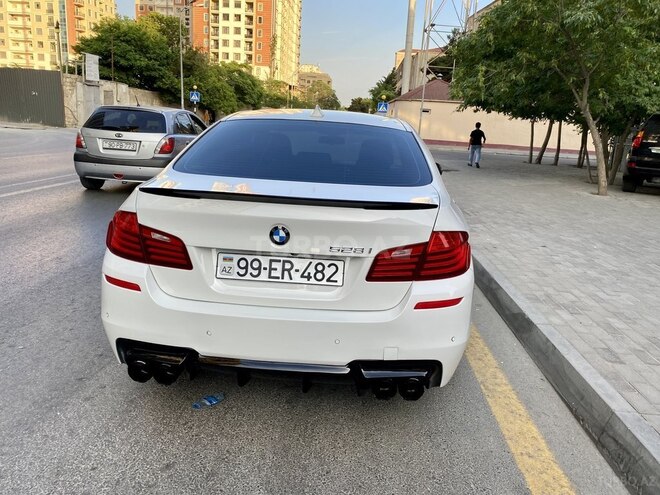 BMW 528 2015, 82,000 km - 2.0 l - Bakı