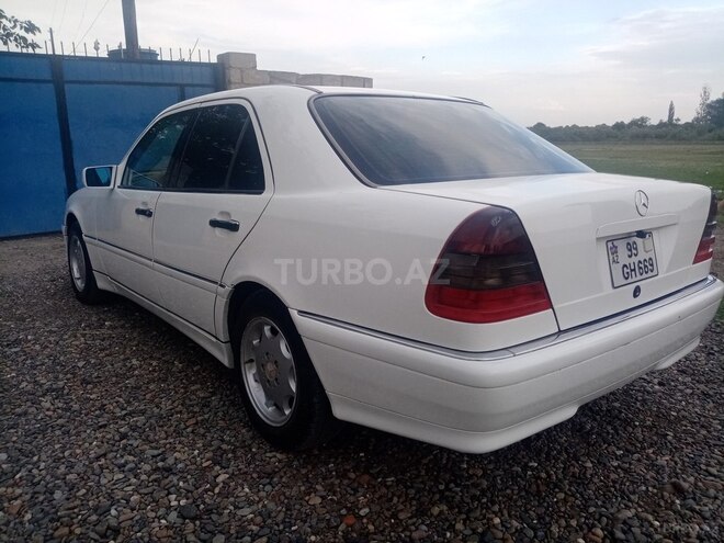 Mercedes C 230 1999, 217,000 km - 2.3 l - Gədəbəy