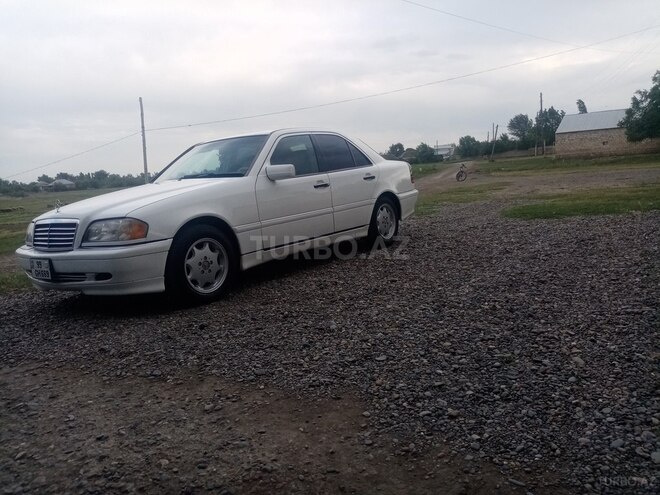 Mercedes C 230 1999, 217,000 km - 2.3 l - Gədəbəy
