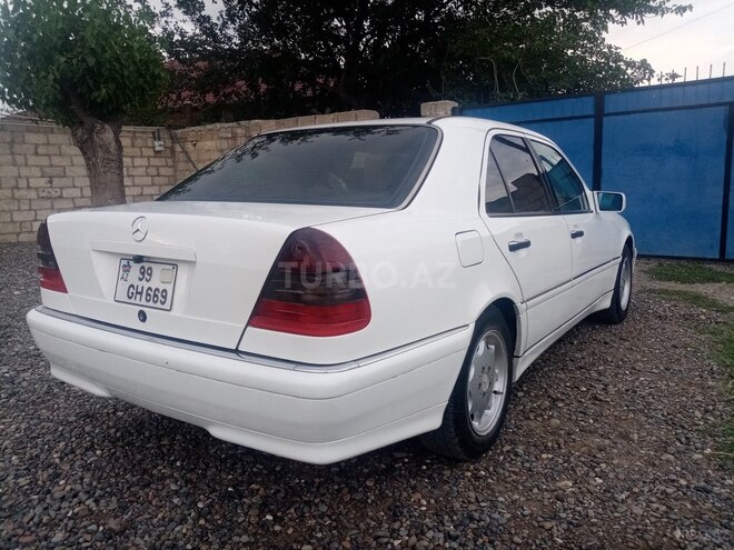 Mercedes C 230 1999, 217,000 km - 2.3 l - Gədəbəy