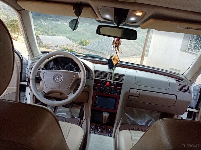 Mercedes C 230 1999, 217,000 km - 2.3 l - Gədəbəy