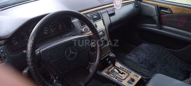 Mercedes E 280 1998, 405,000 km - 2.8 л - Gəncə
