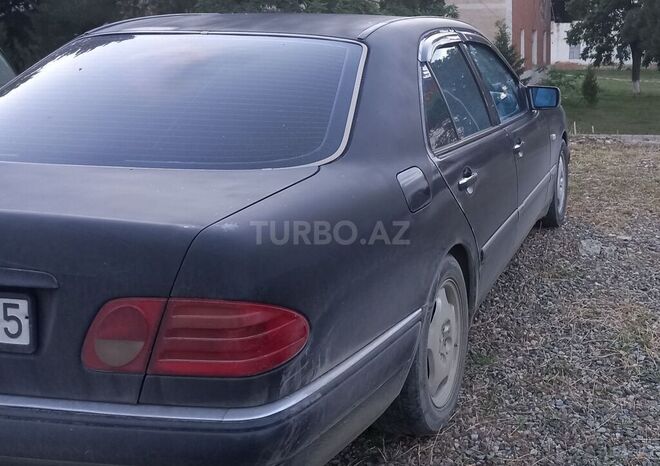 Mercedes E 280 1998, 405,000 km - 2.8 л - Gəncə