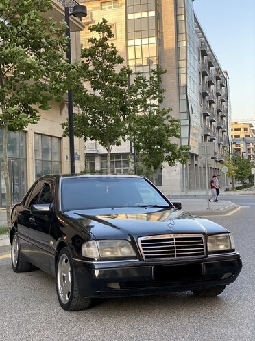 Mercedes C 220 1995, 387,400 km - 2.2 l - Bakı