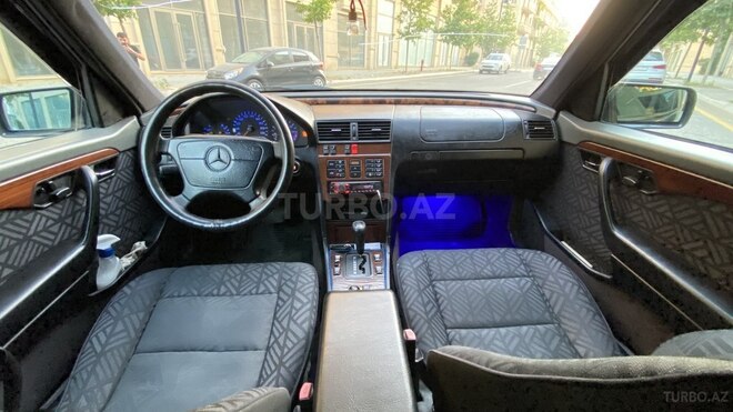 Mercedes C 220 1995, 387,400 km - 2.2 l - Bakı
