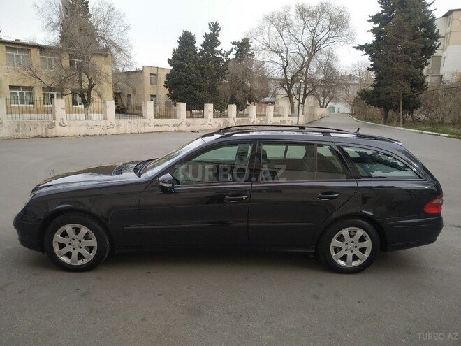 Mercedes E 220 2006, 209,000 km - 2.2 l - Bakı