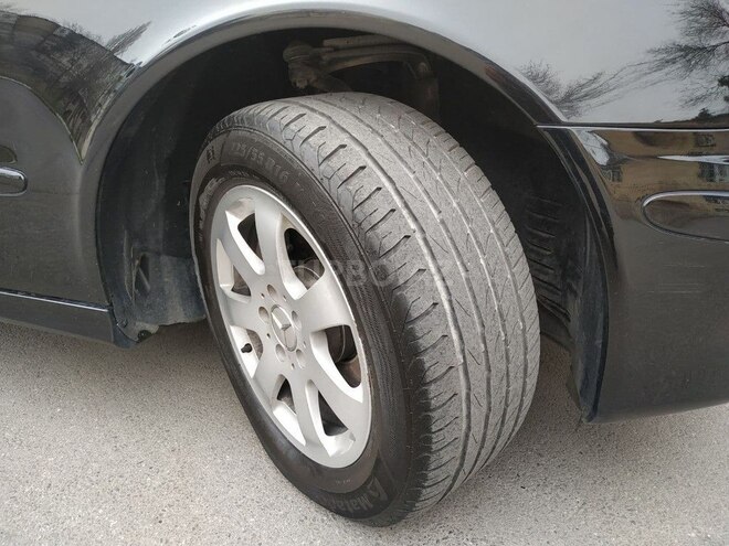 Mercedes E 220 2006, 209,000 km - 2.2 l - Bakı
