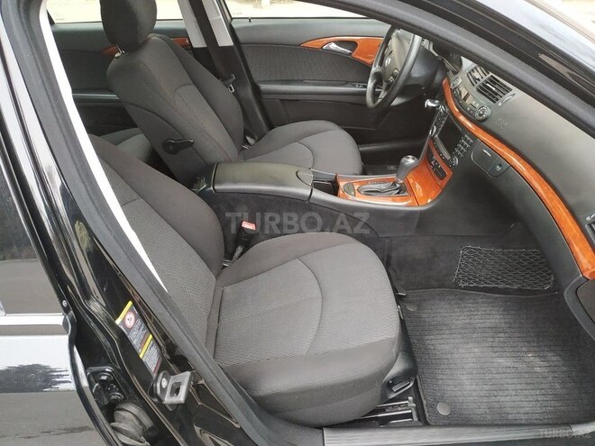 Mercedes E 220 2006, 209,000 km - 2.2 l - Bakı