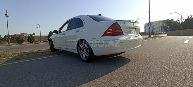 Mercedes C 240 2002, 310,000 km - 2.6 l - Bakı