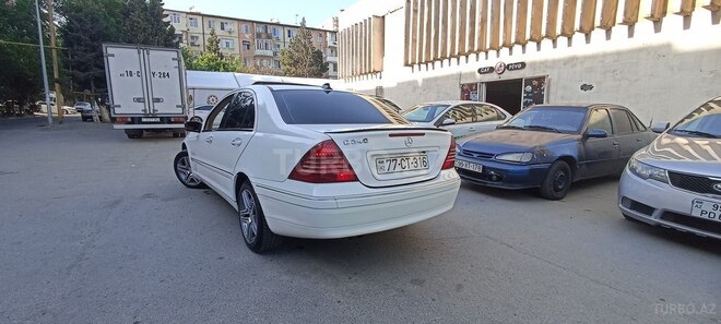 Mercedes C 240 2002, 310,000 km - 2.6 l - Bakı