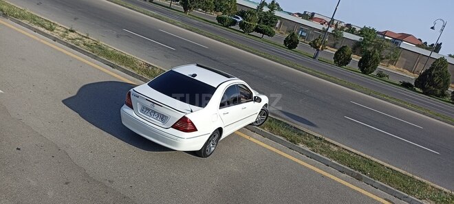 Mercedes C 240 2002, 310,000 km - 2.6 l - Bakı