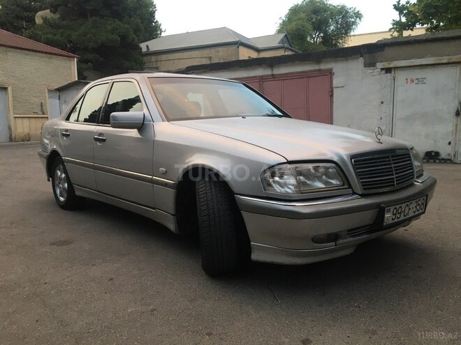Mercedes C 180 1997, 250,000 km - 1.8 л - Bakı