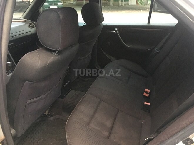 Mercedes C 180 1997, 250,000 km - 1.8 л - Bakı