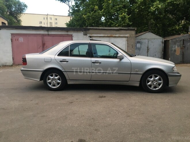 Mercedes C 180 1997, 250,000 km - 1.8 л - Bakı