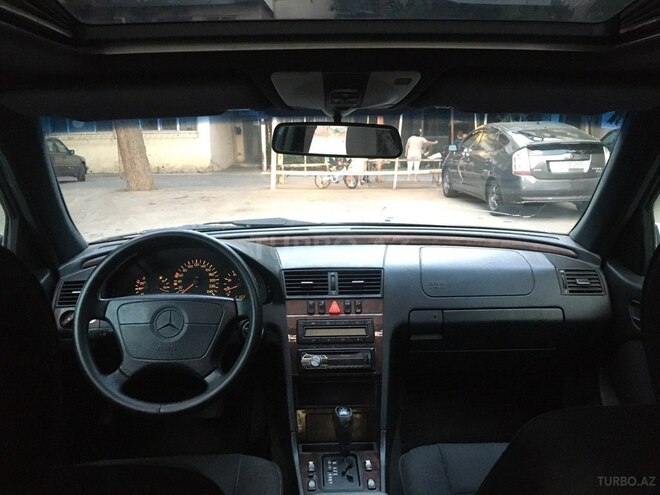 Mercedes C 180 1997, 250,000 km - 1.8 л - Bakı