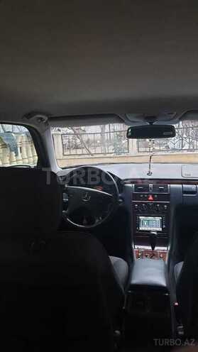 Mercedes E 240 2001, 511,027 km - 2.4 л - Sumqayıt