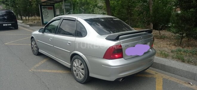 Opel Vectra 1999, 300,000 km - 1.8 l - Bakı