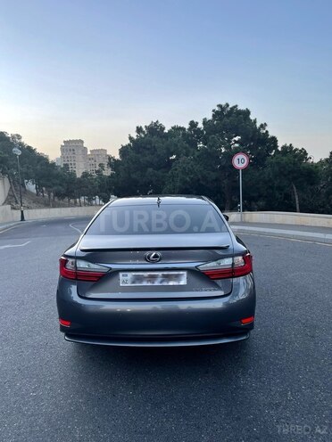 Lexus ES 300h 2015, 129,000 km - 2.5 l - Bakı