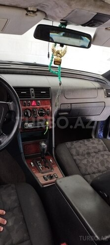 Mercedes C 180 1999, 320,000 km - 1.8 л - Şirvan