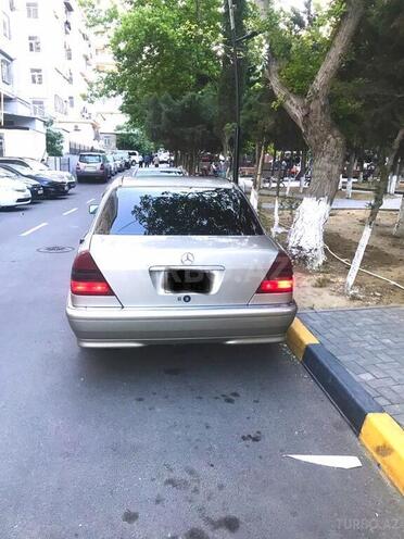 Mercedes C 230 1998, 286,000 km - 2.3 l - Bakı