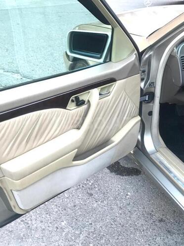 Mercedes C 230 1998, 286,000 km - 2.3 l - Bakı