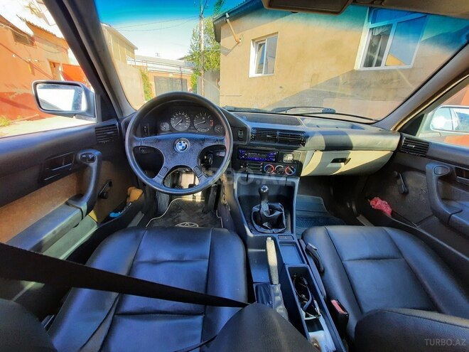 BMW 520 1988, 412,849 km - 2.0 л - Bakı