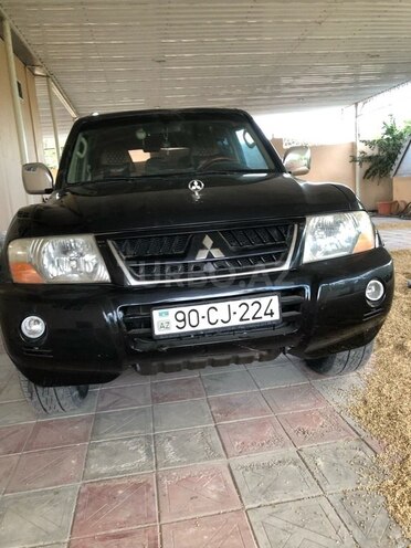 Mitsubishi Pajero 2006, 202,000 km - 3.0 л - Bakı