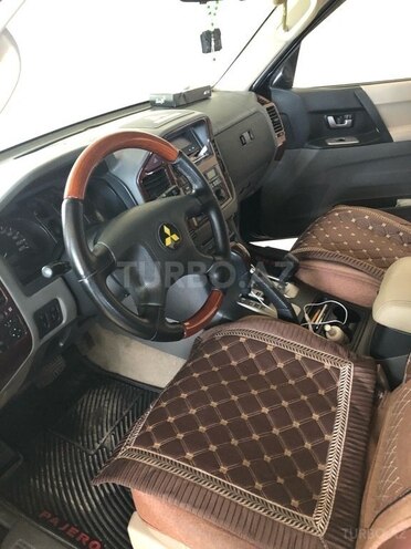 Mitsubishi Pajero 2006, 202,000 km - 3.0 л - Bakı