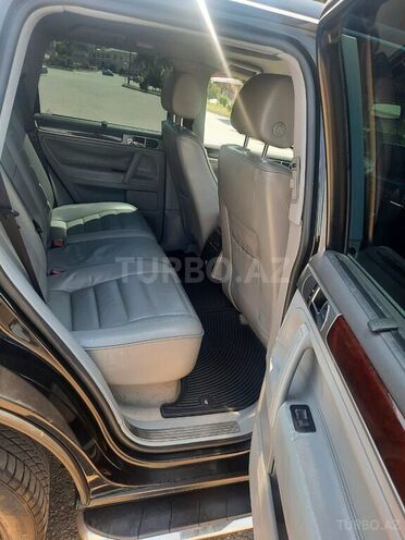 Volkswagen Touareg 2005, 212,430 km - 4.2 l - Bakı