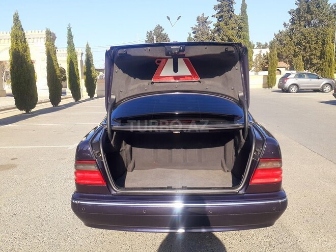 Mercedes E 270 2000, 361,000 km - 2.7 l - Bakı