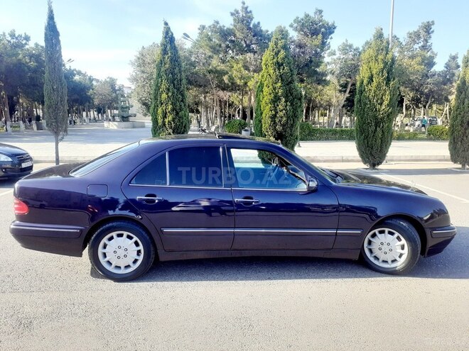 Mercedes E 270 2000, 361,000 km - 2.7 l - Bakı