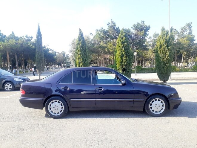 Mercedes E 270 2000, 361,000 km - 2.7 l - Bakı