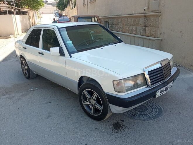Mercedes 190 1990, 211,666 km - 2.0 л - Bakı